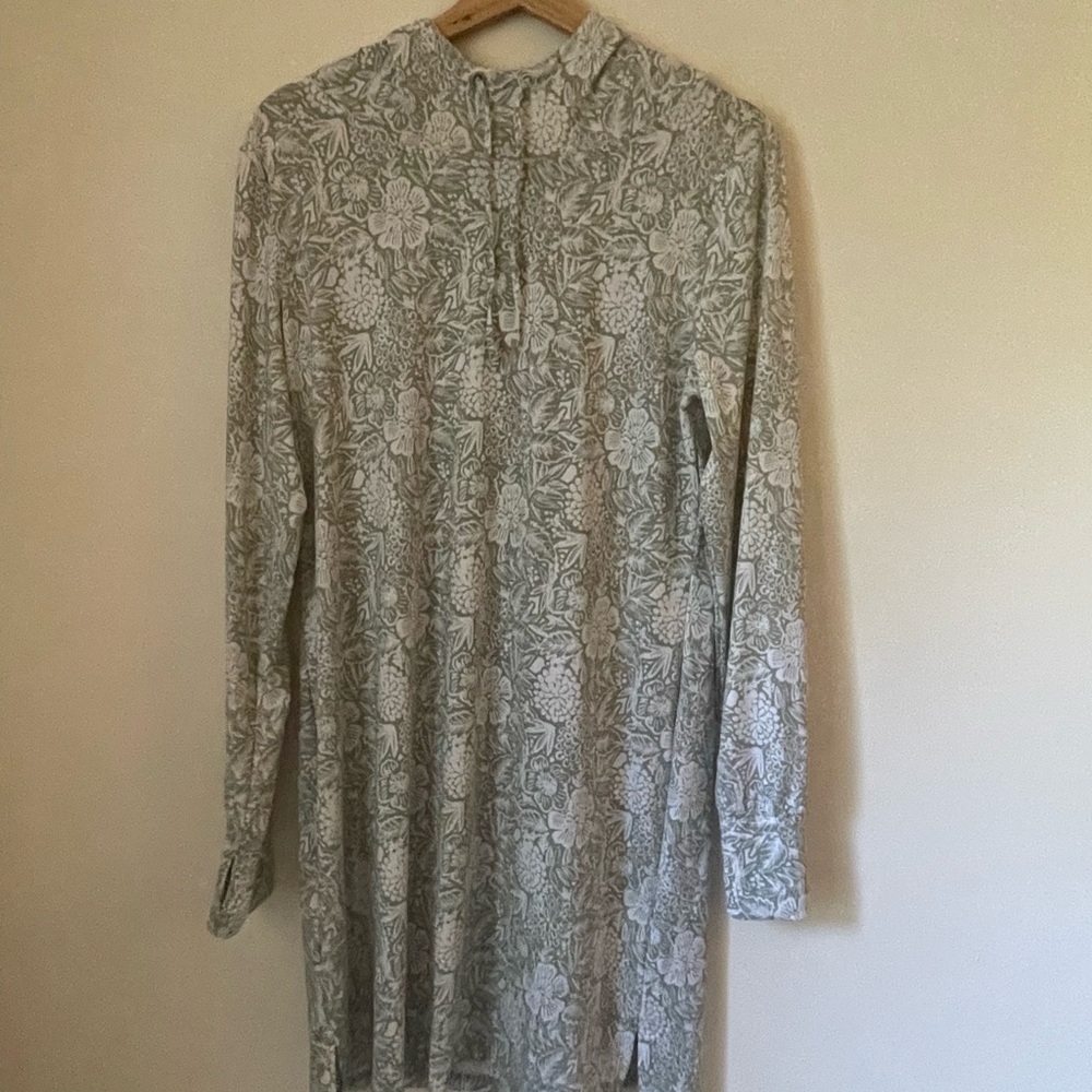 Willow Blossom Large- light and stretch material